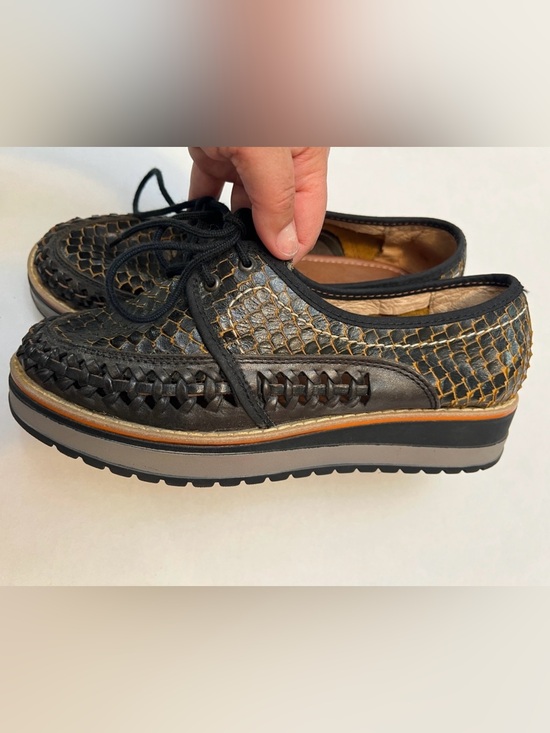 RARAMURI Shoes - RARMURI HUARACHES PLATFORM OXFORD SHOES SNAKE EMBOSSED LEATHER MEXICO SIZE 8